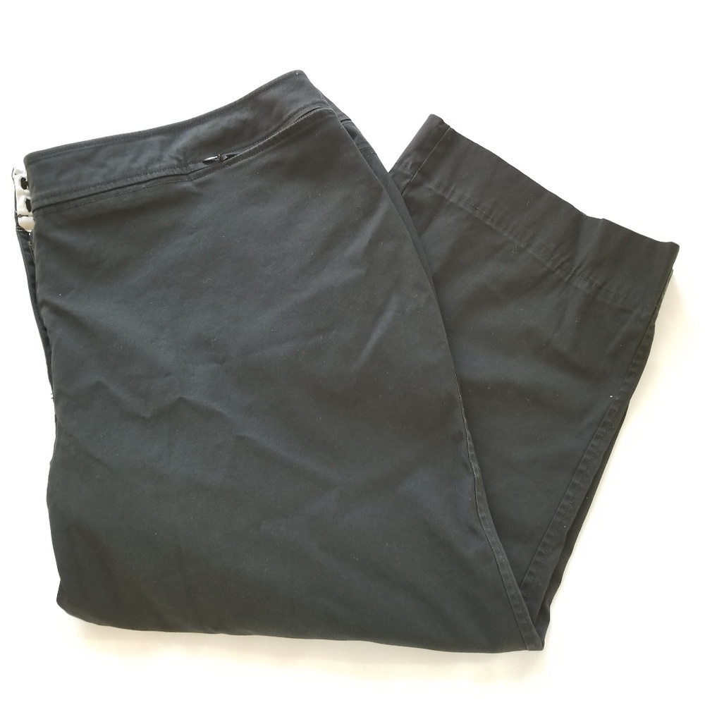 Venezia Black Petite‎ Pants Size 26